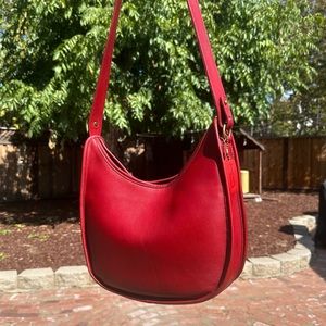 Vintage Coach Becket Zip Red Leather Bag 9920